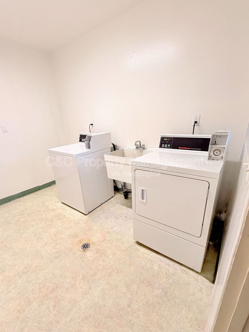 Gallery Image 10