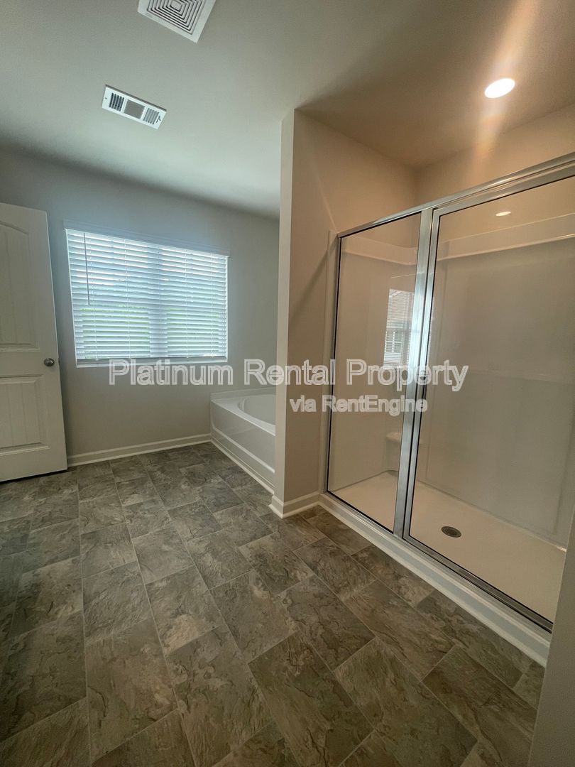 Gallery Image 58