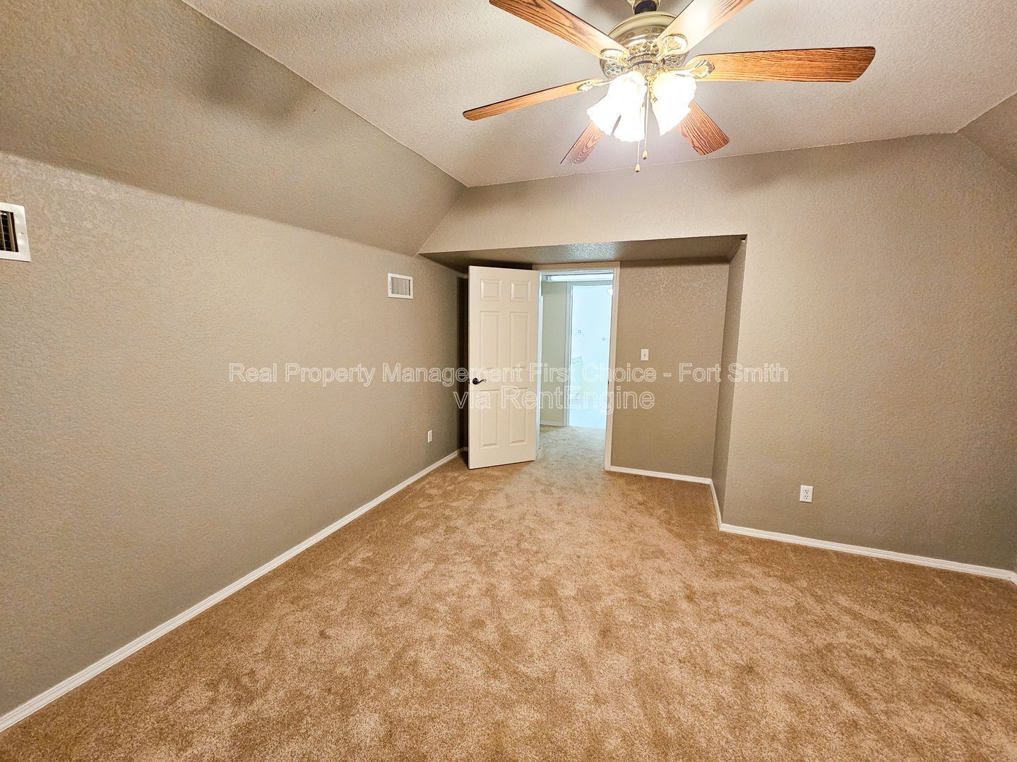 Gallery Image 25