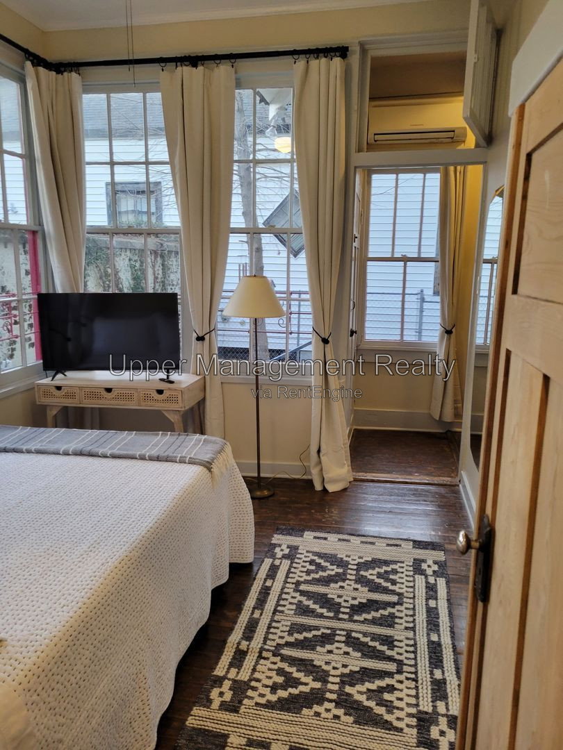 Gallery Image 15