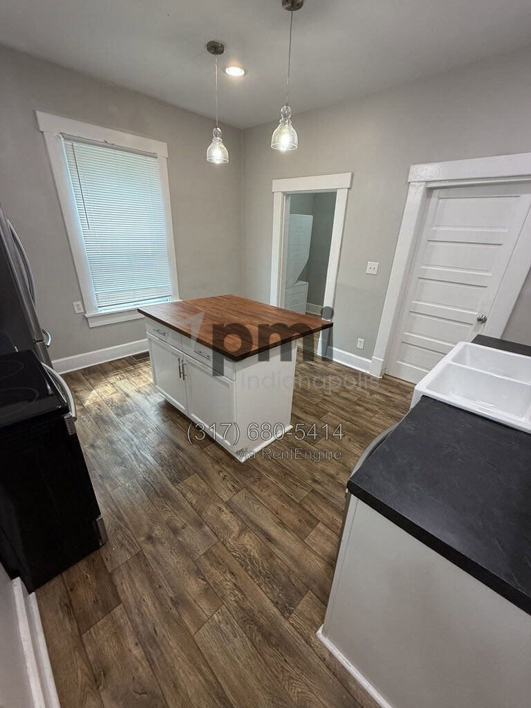 Gallery Image 9