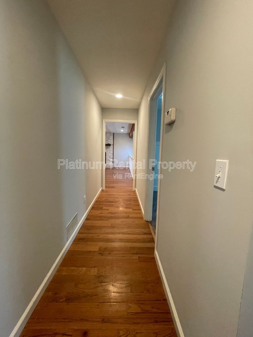 Gallery Image 19