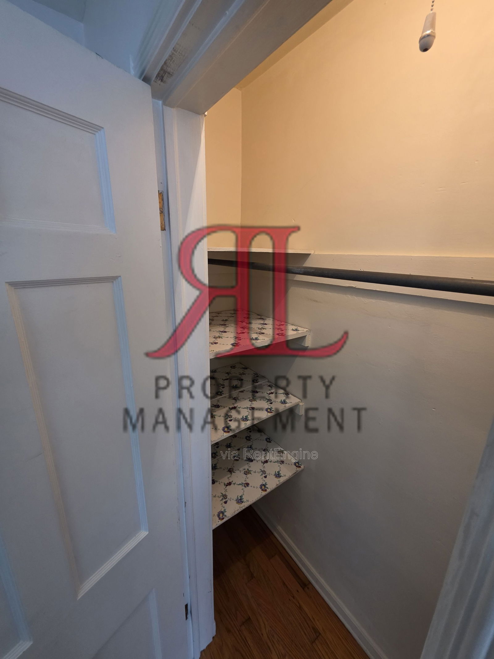 Gallery Image 16