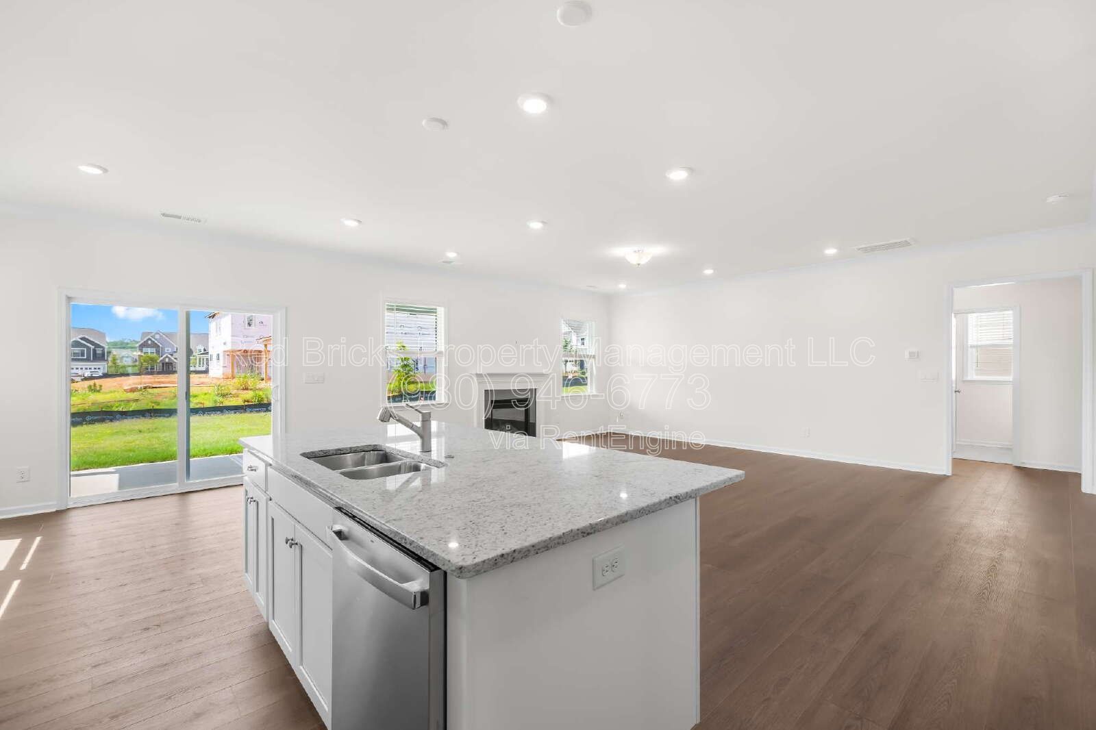 Gallery Image 16