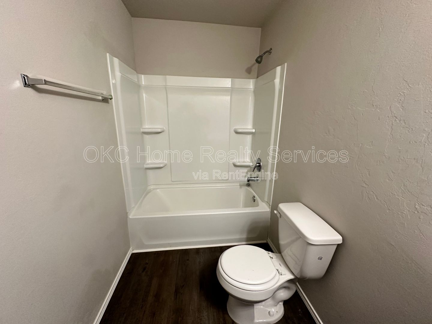 Gallery Image 19