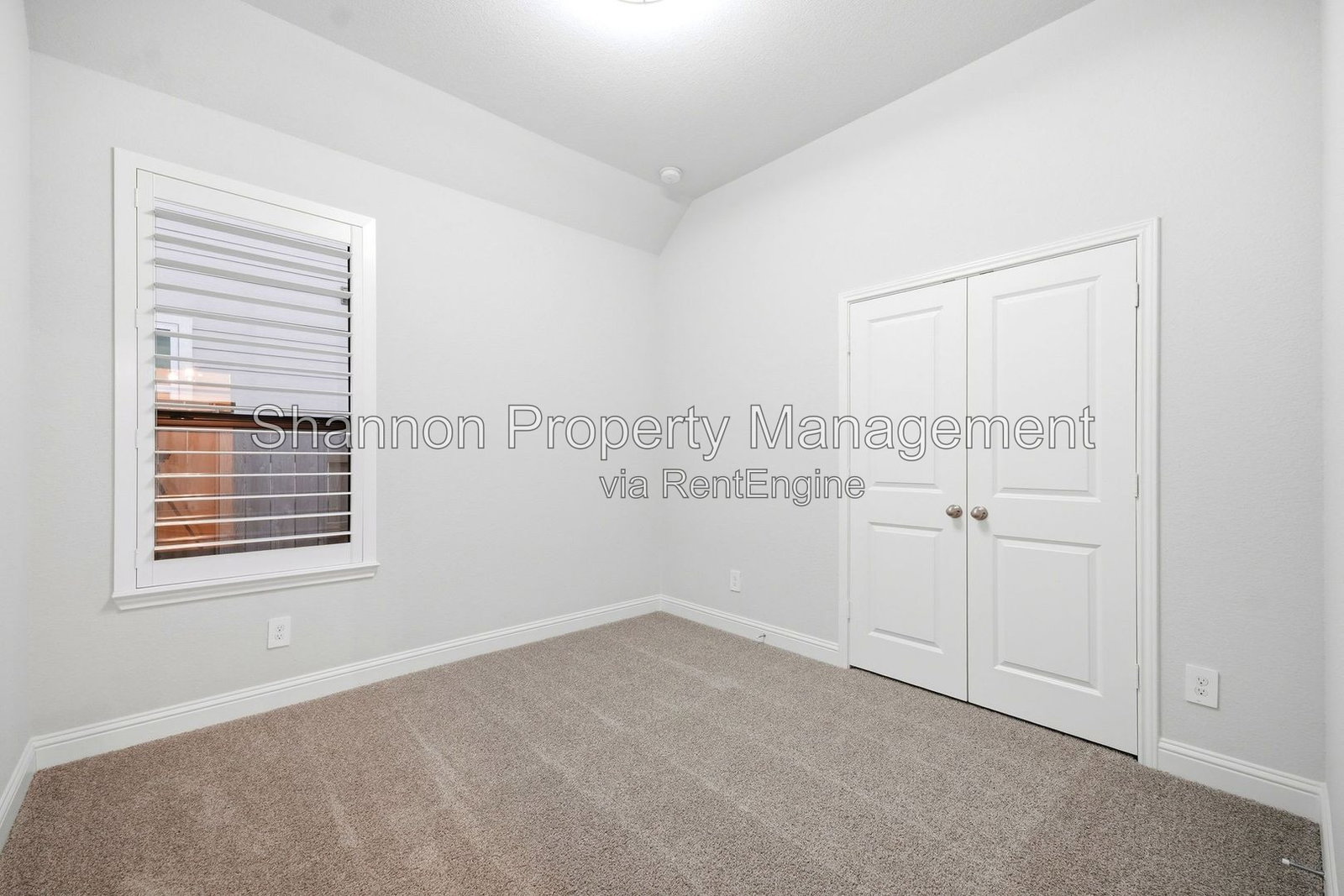 Gallery Image 38