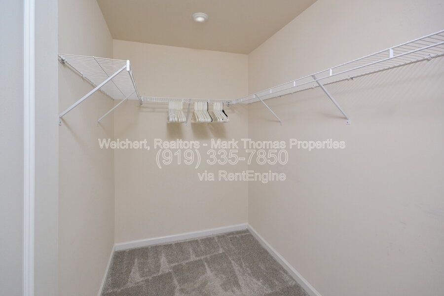 Gallery Image 22