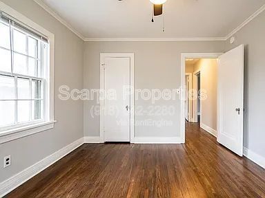 Gallery Image 16