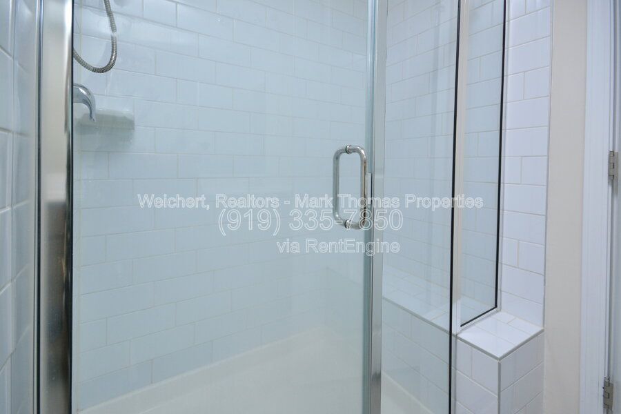 Gallery Image 21