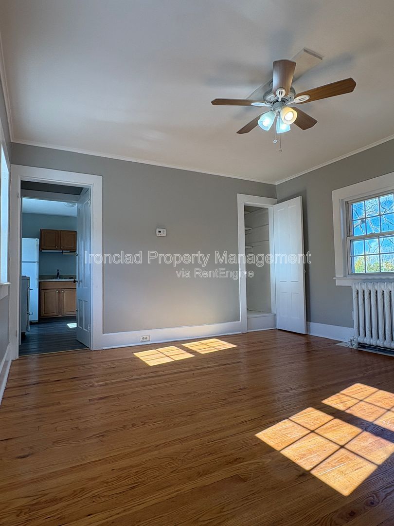Gallery Image 6
