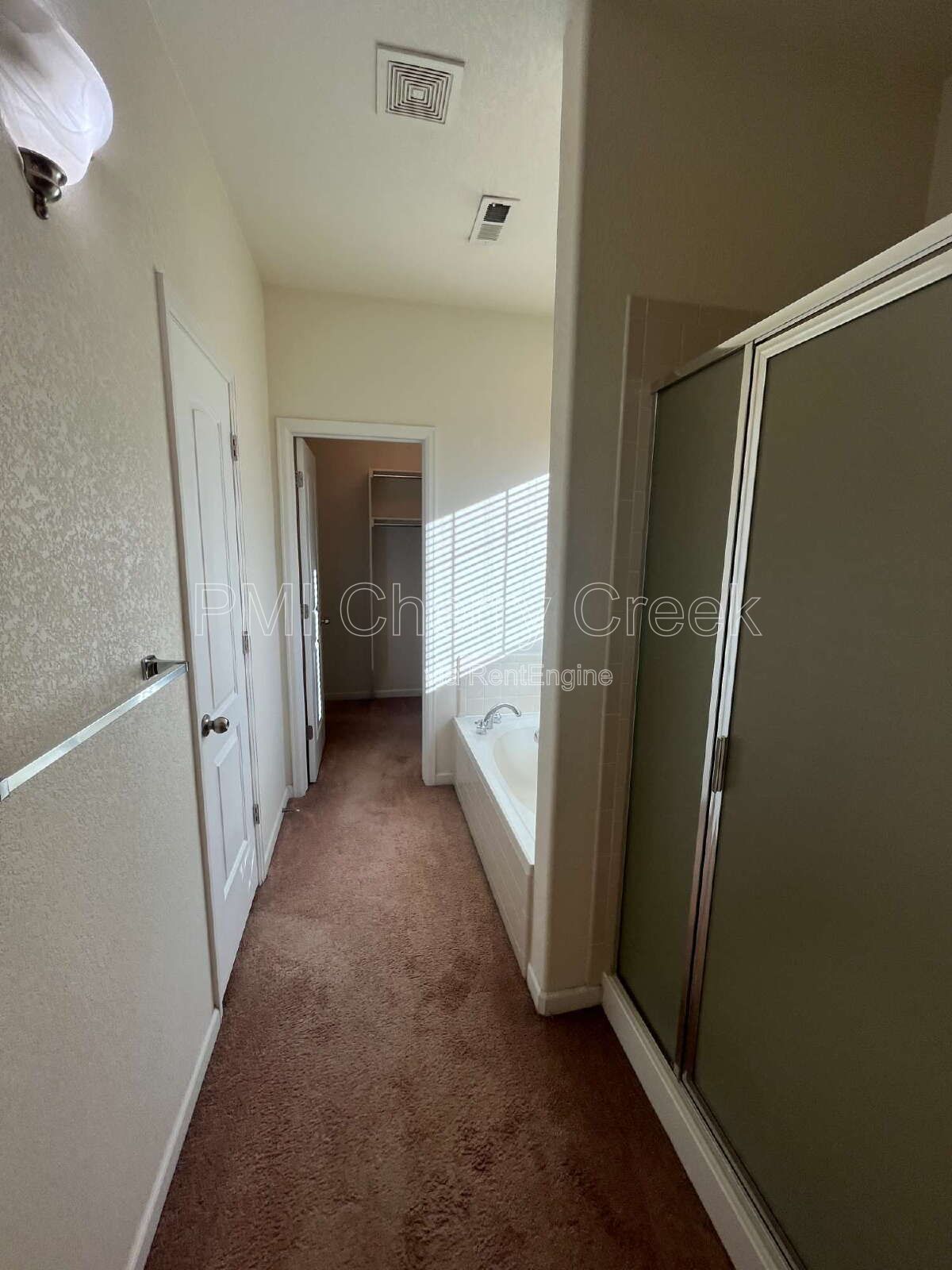 Gallery Image 28