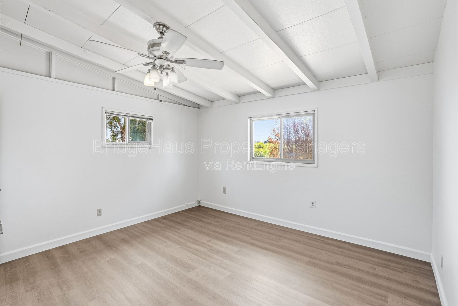 Gallery Image 33