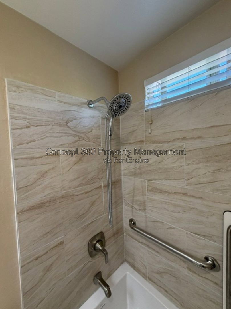 Gallery Image 38