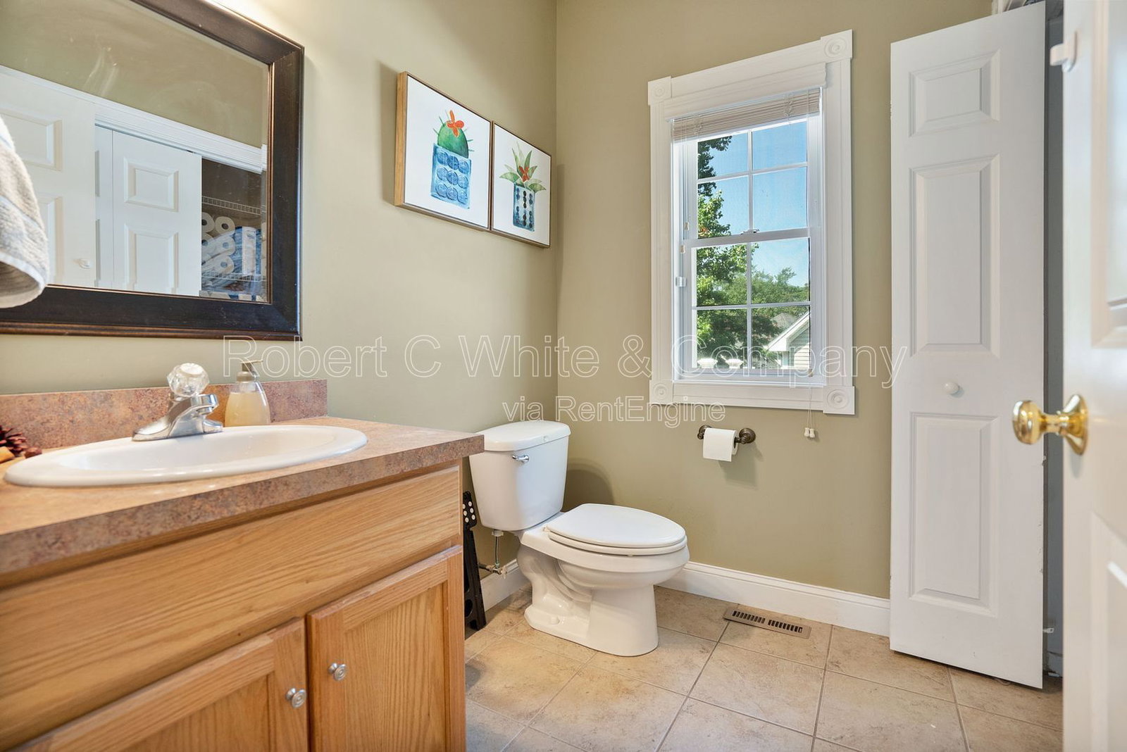 Gallery Image 17