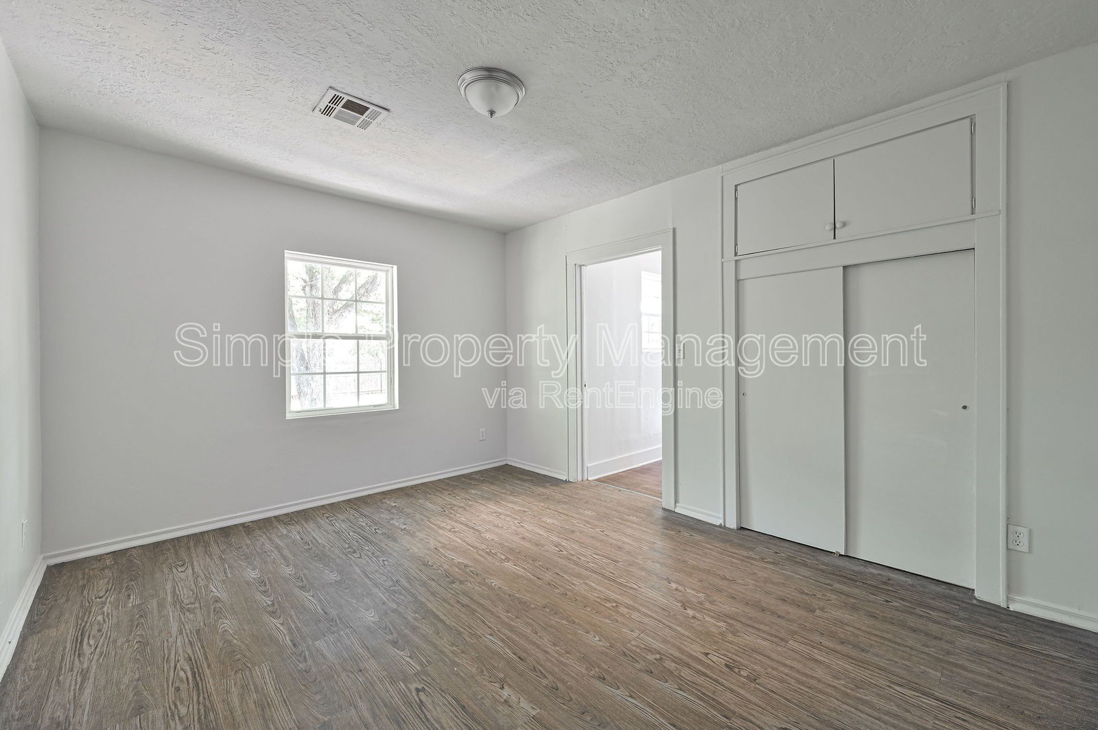 Gallery Image 26