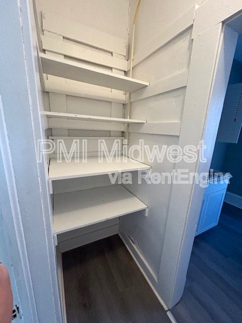 Gallery Image 16