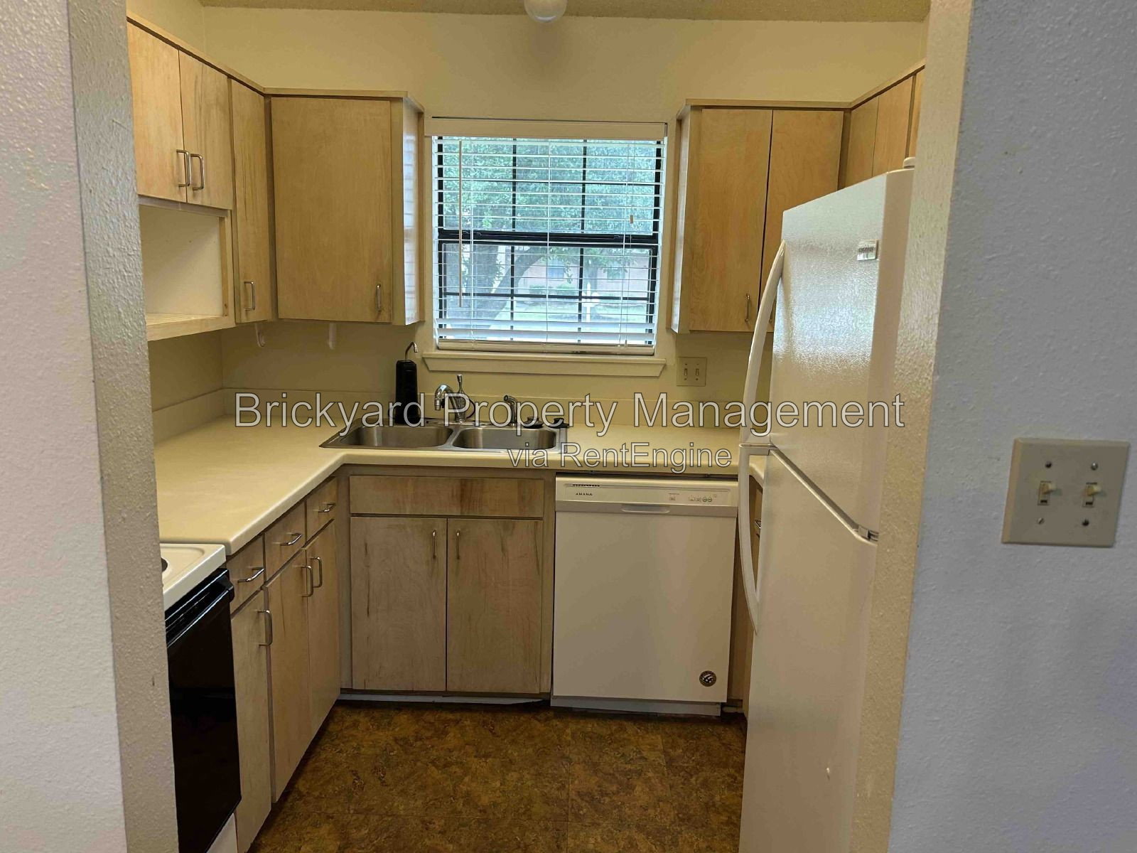 Gallery Image 0
