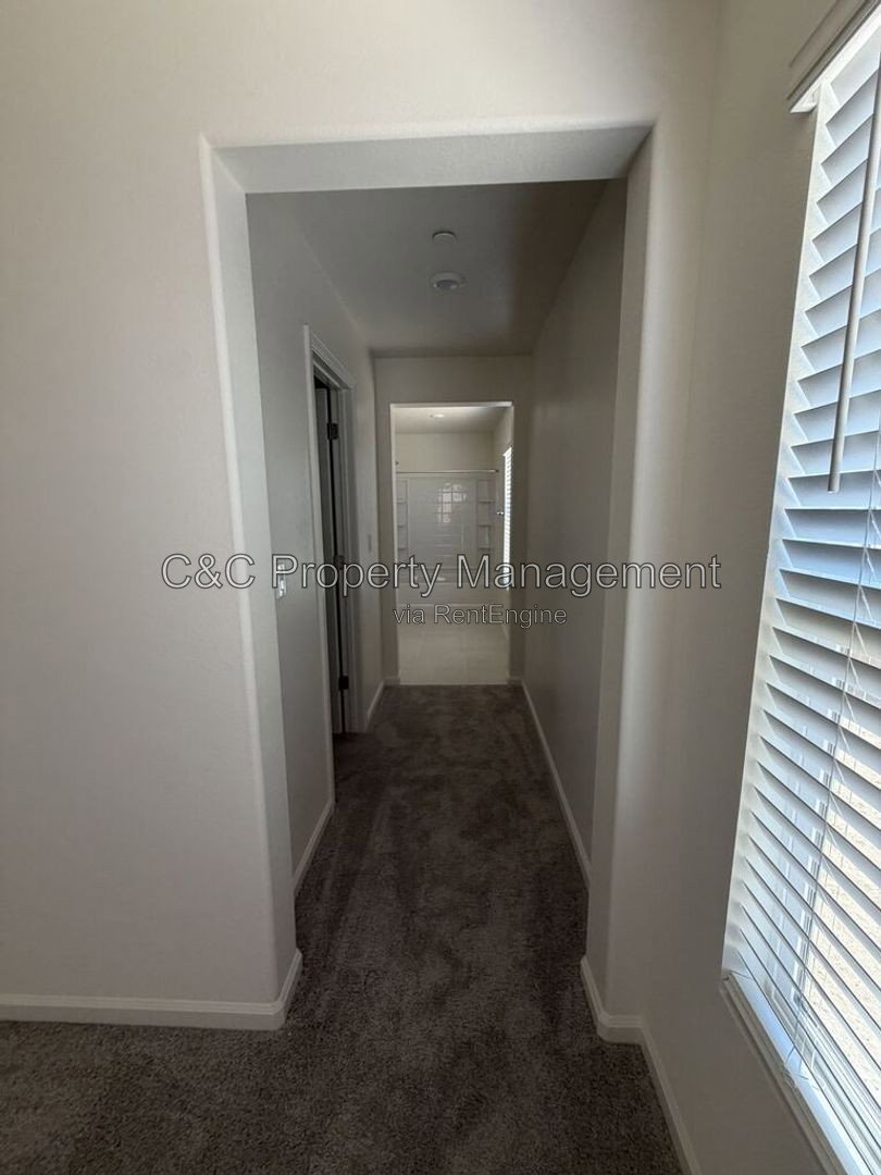 Gallery Image 12
