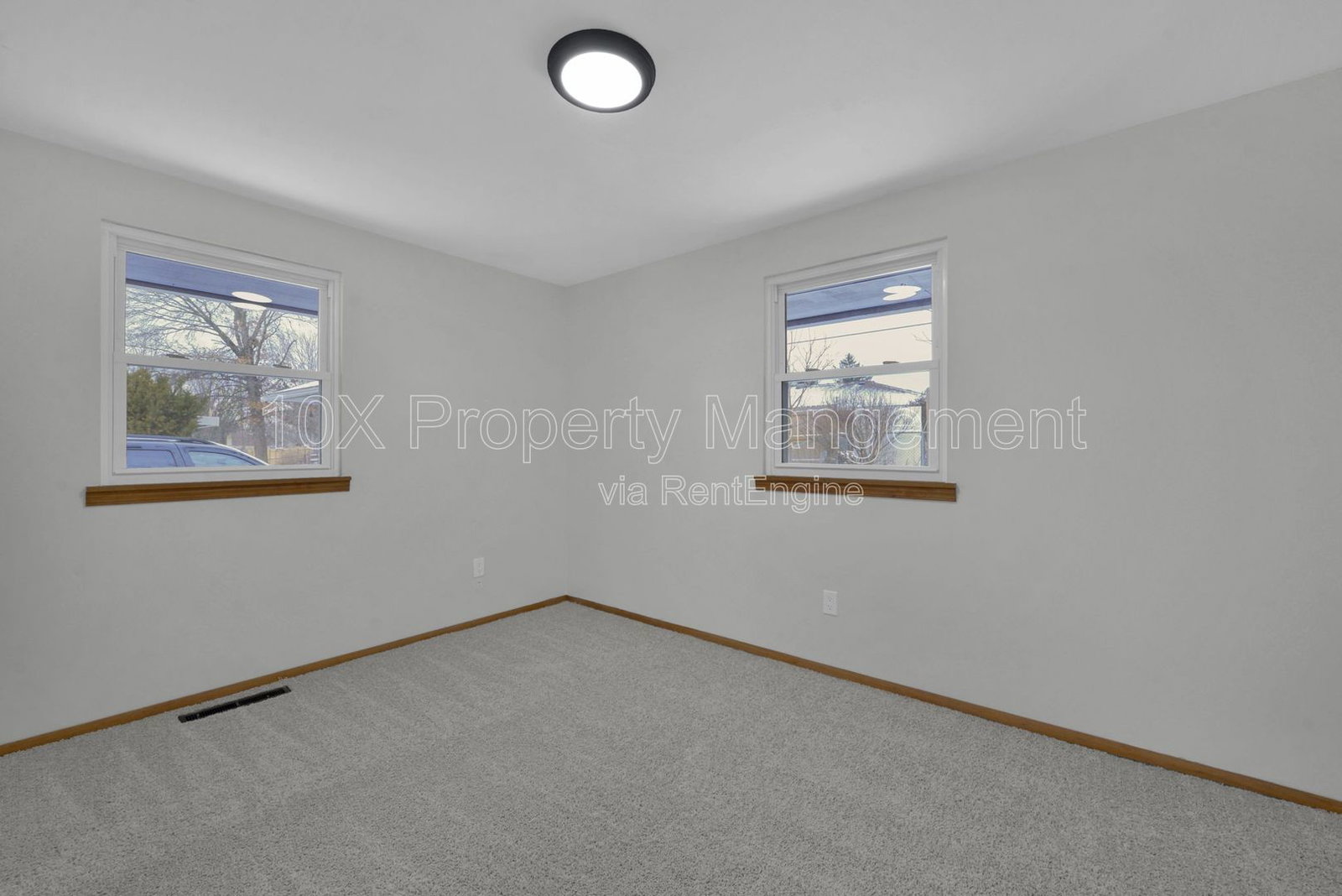 Gallery Image 19