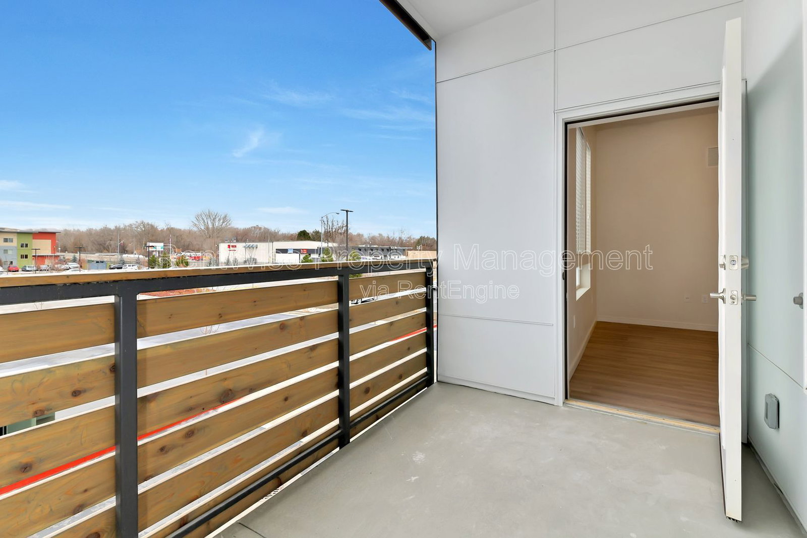 Gallery Image 16
