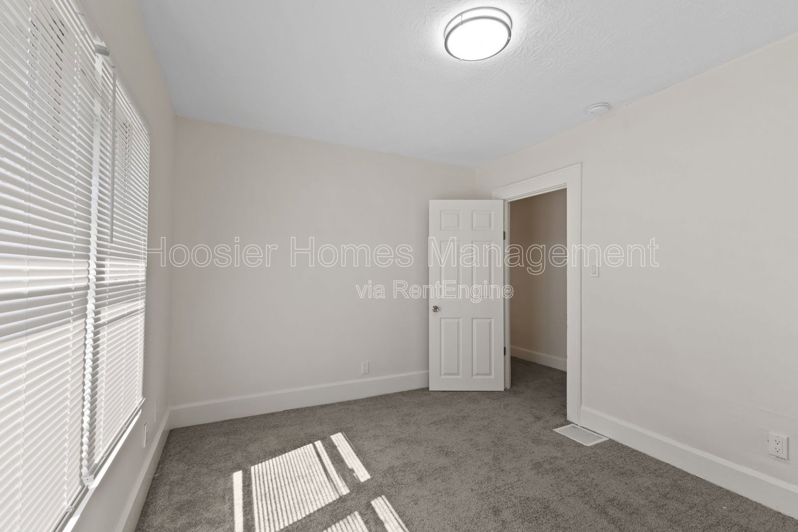 Gallery Image 19