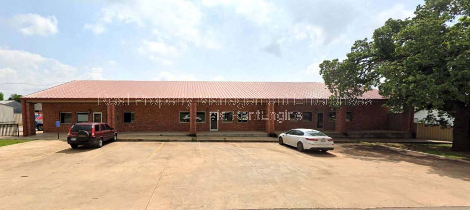 Gallery Image 0