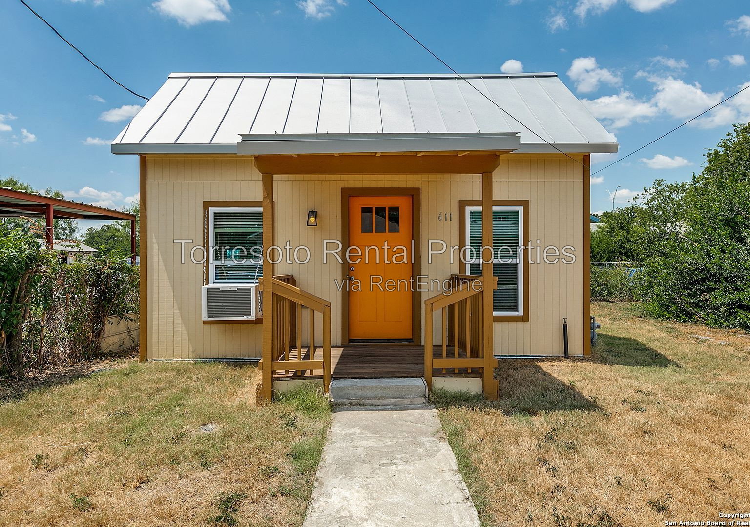 Gallery Image 0