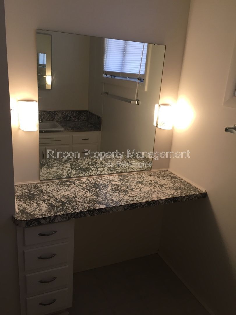 Gallery Image 20