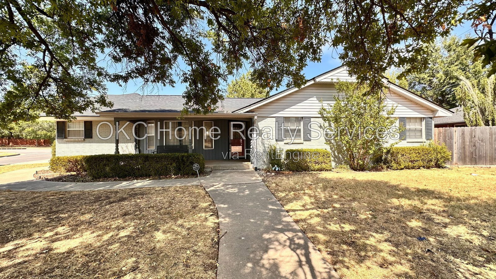 Gallery Image 0