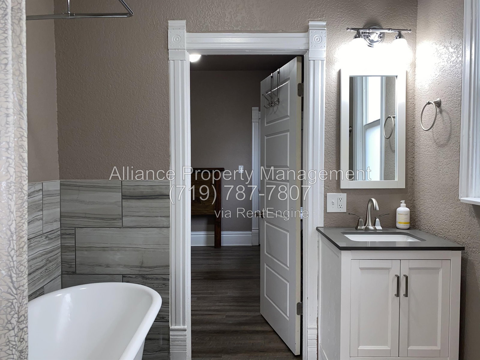 Gallery Image 17