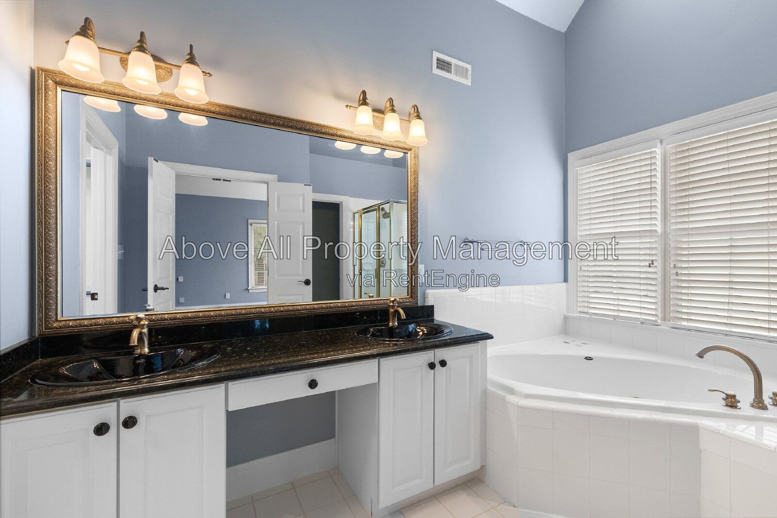 Gallery Image 36