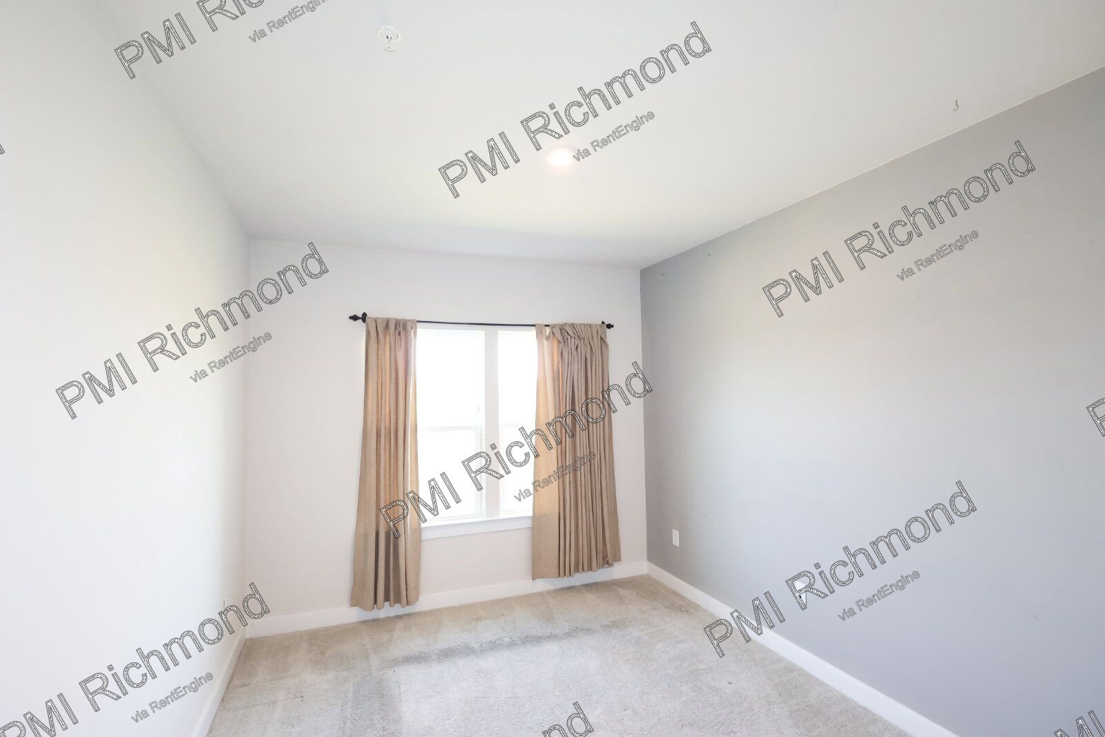 Gallery Image 20