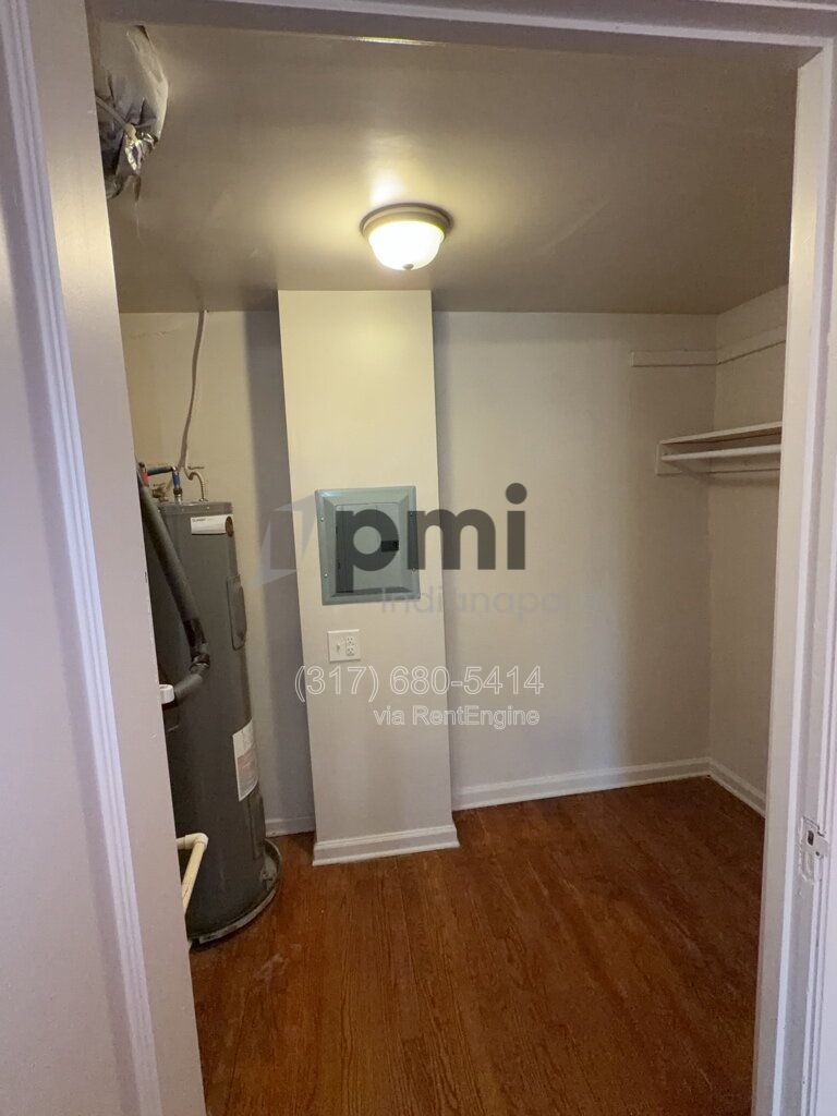 Gallery Image 18