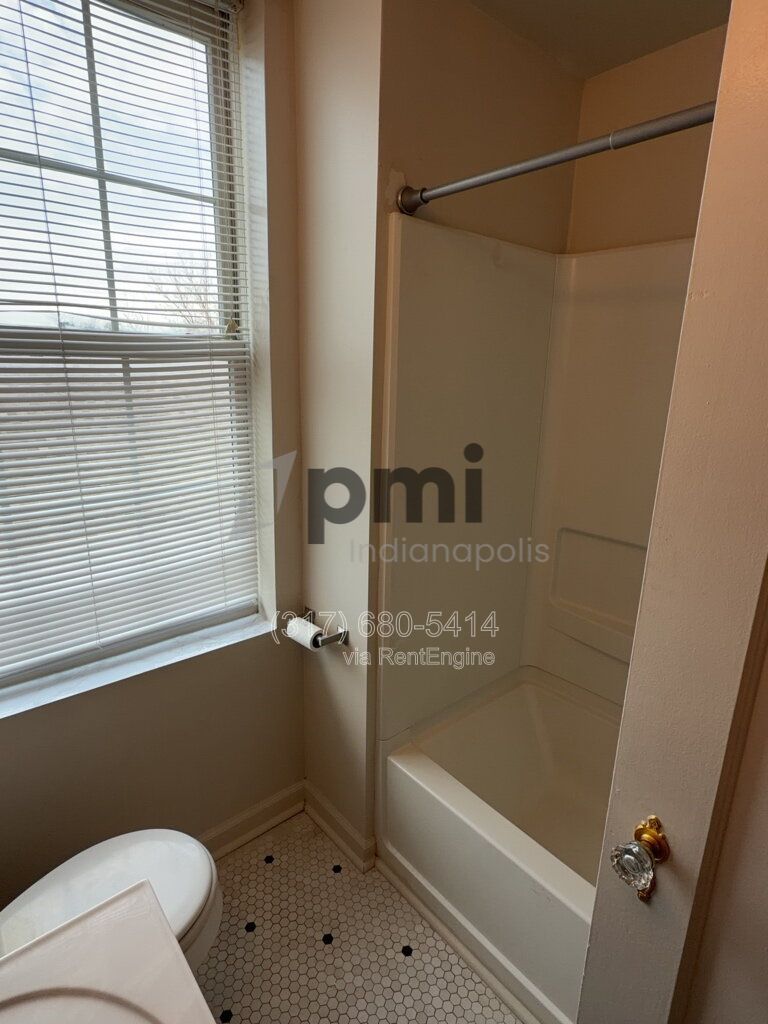 Gallery Image 8