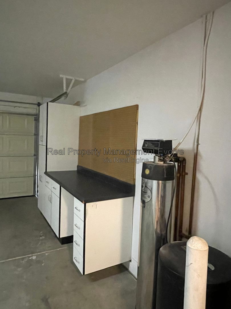 Gallery Image 16