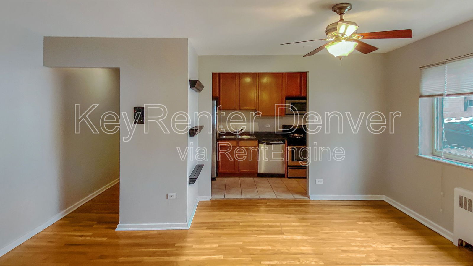 Gallery Image 0