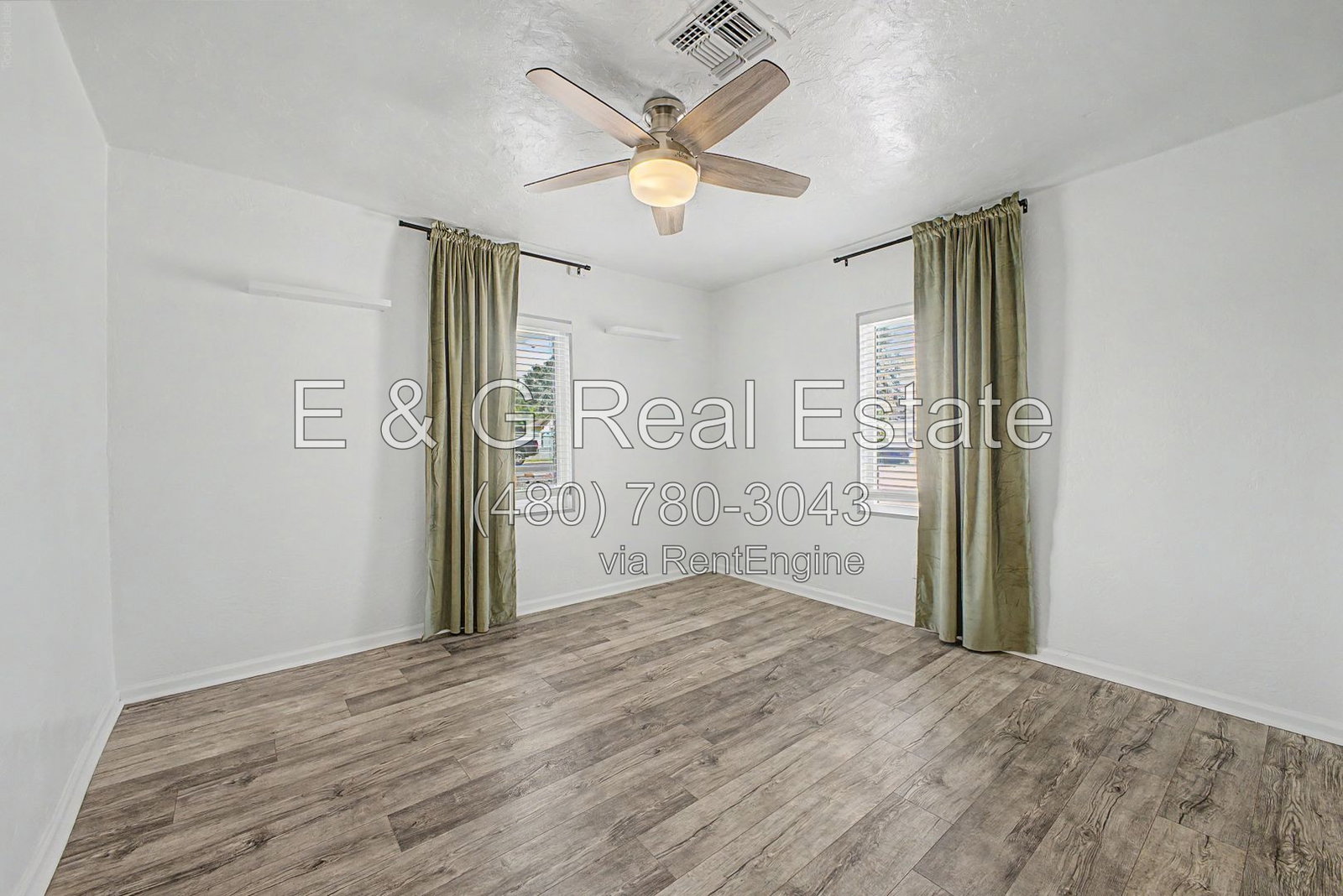 Gallery Image 16