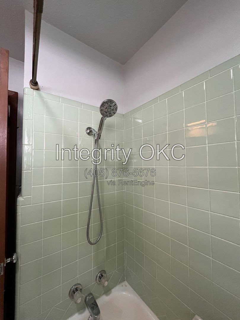 Gallery Image 25