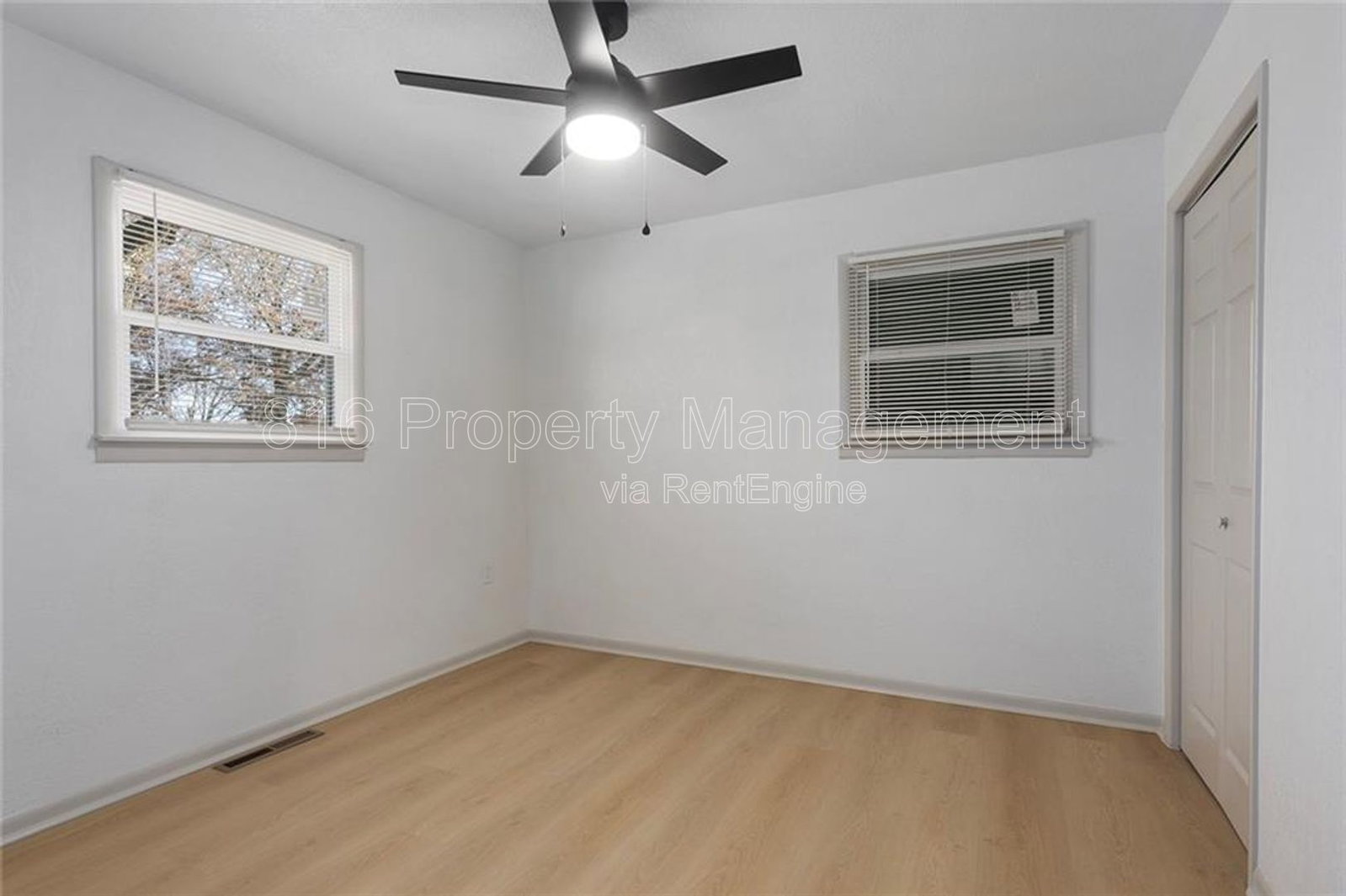 Gallery Image 16