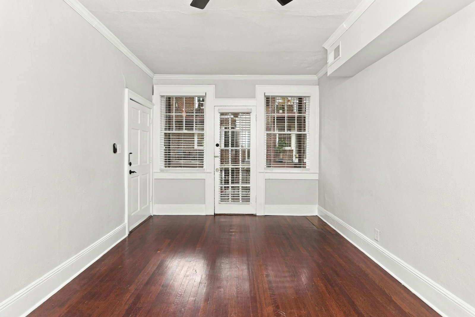 Gallery Image 19