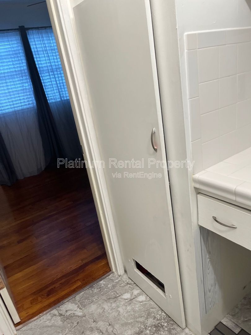 Gallery Image 11