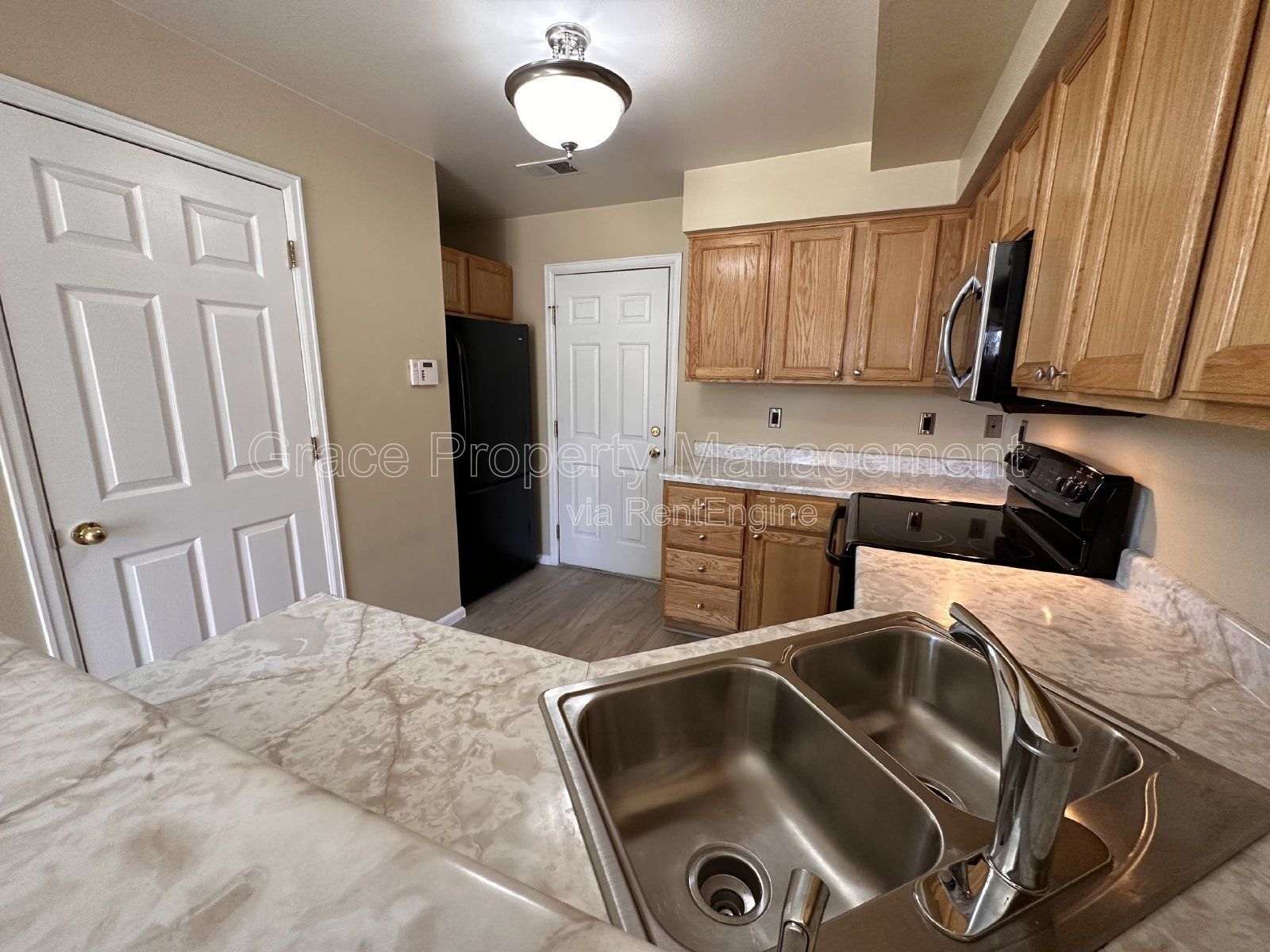 Gallery Image 15