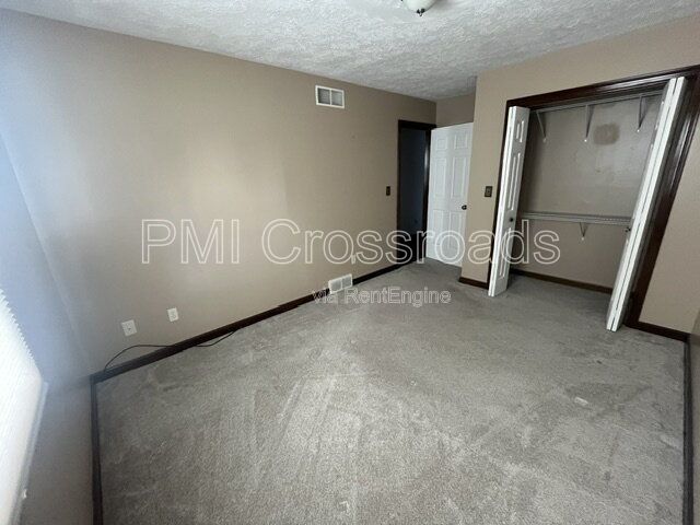 Gallery Image 19