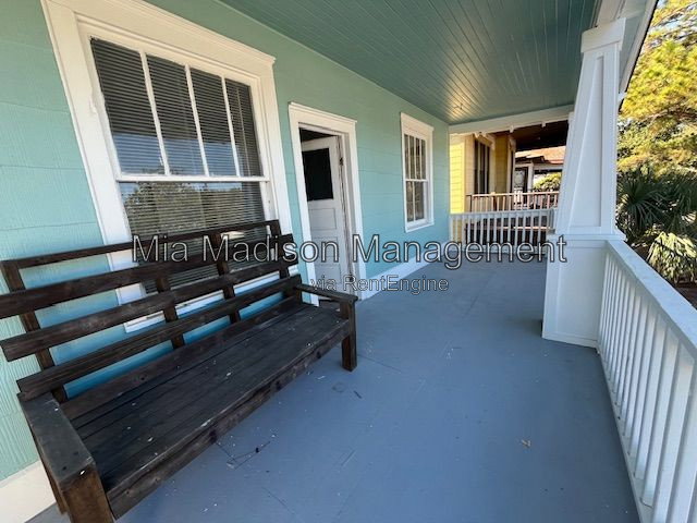 Gallery Image 16