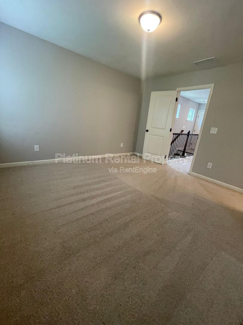 Gallery Image 30
