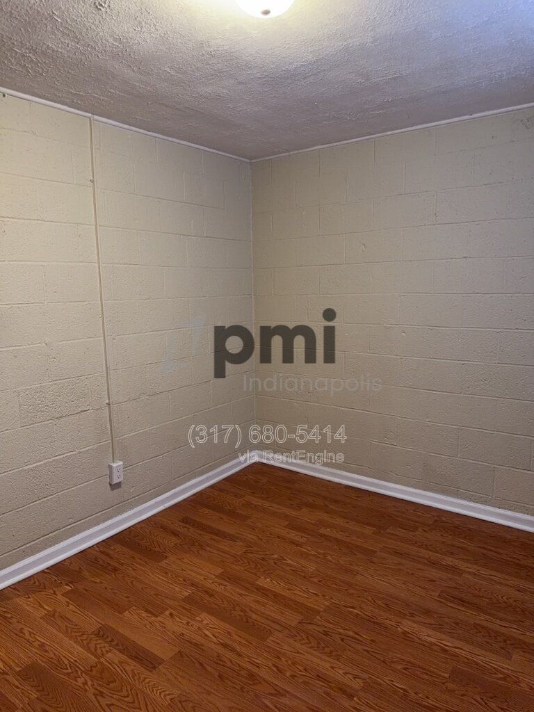 Gallery Image 24