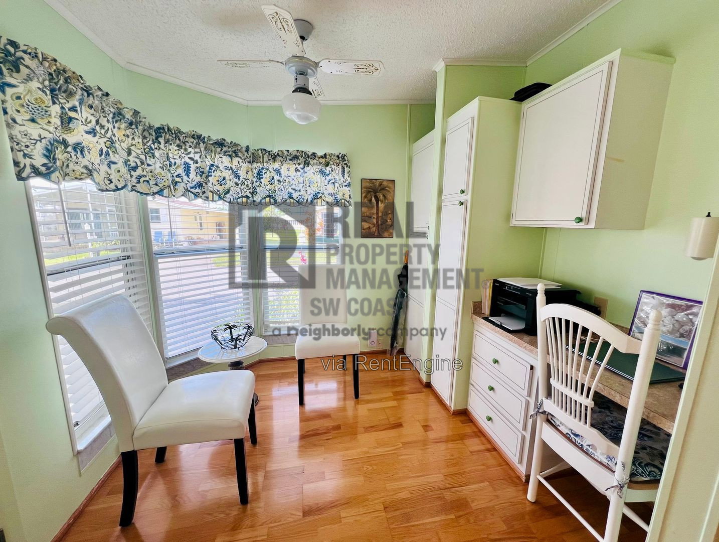 Gallery Image 15