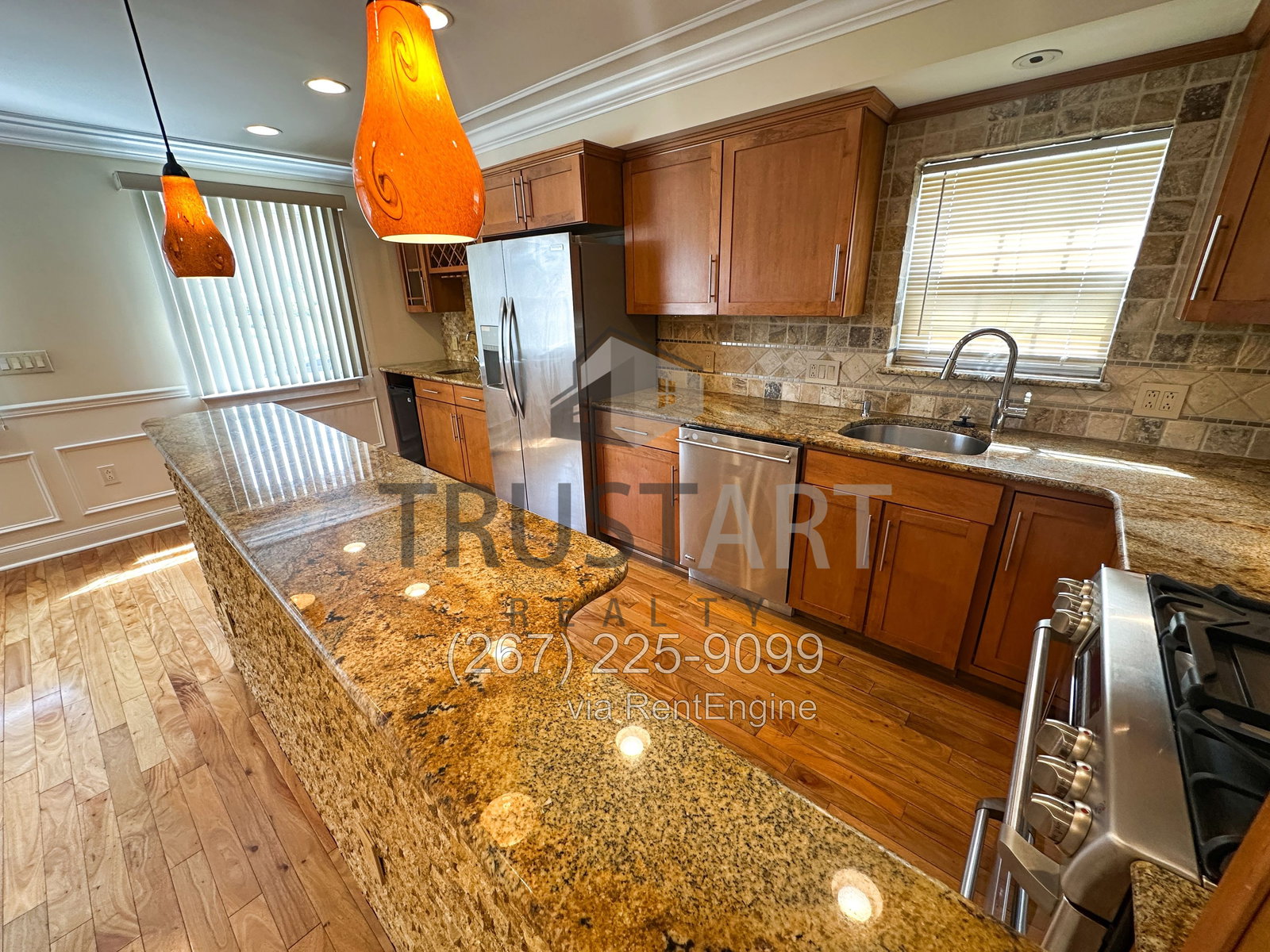 Gallery Image 0