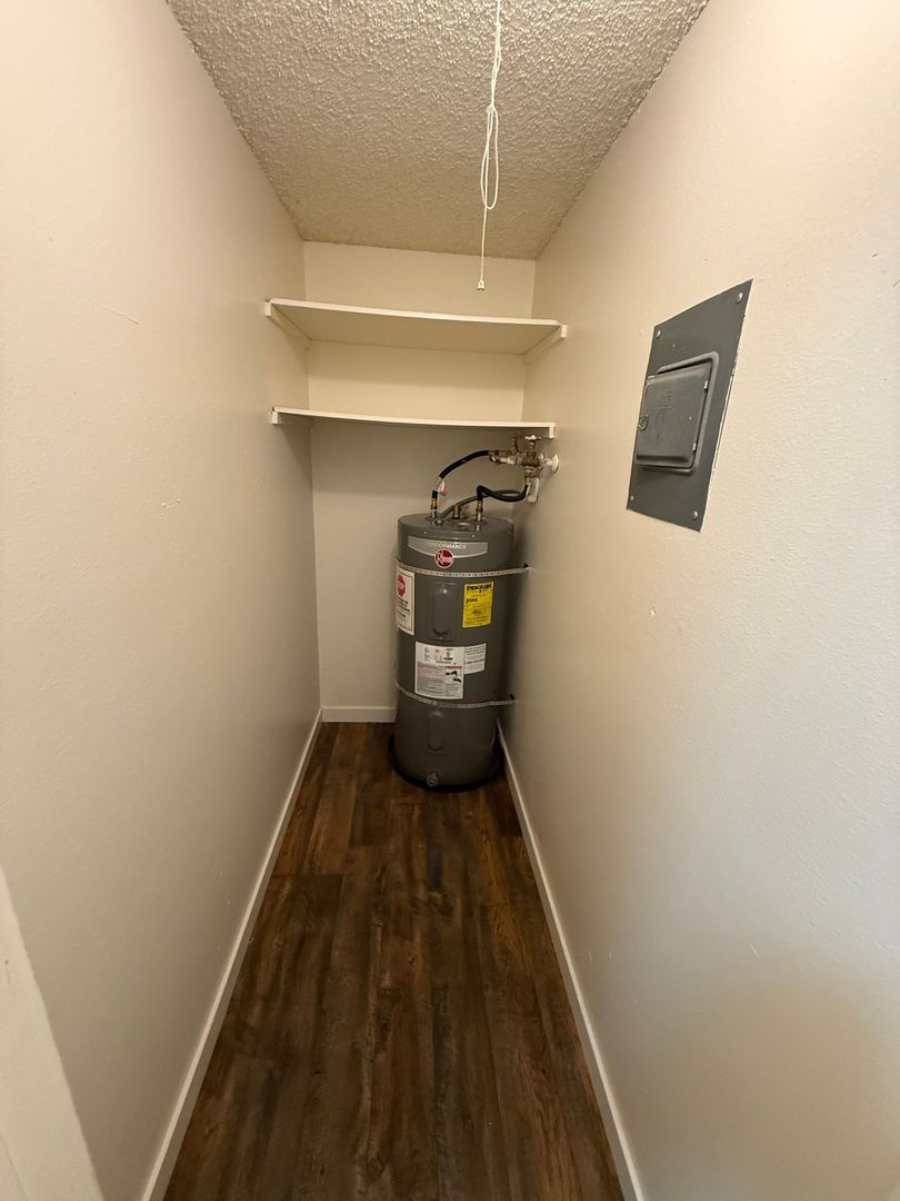 Gallery Image 14