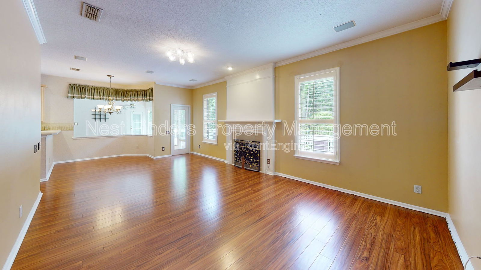 Gallery Image 18